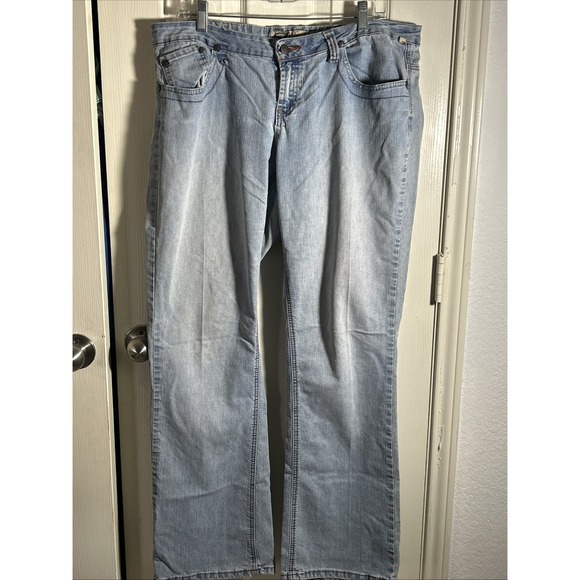 Mecca Femme‎ Sz 16/16  Light Wash Embroidered Straight Leg  Jeans - Picture 1 of 8